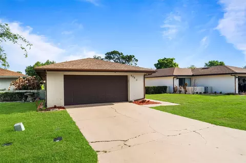 606 Turnberry Ct, Winter Haven, FL 33884