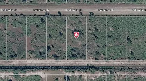 515 Gaillardia Dr, Indian Lake Estates, FL 33855