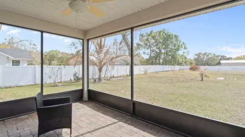 Exterior - 4840 Old Oak Trl, Saint Cloud, FL 34771 photo 6 of 8
