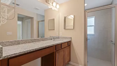 Bath - 4840 Old Oak Trl, Saint Cloud, FL 34771 photo 4 of 4