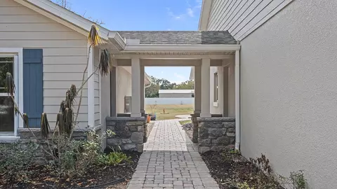 Entry Way - 4840 Old Oak Trl, Saint Cloud, FL 34771 photo 3 of 3