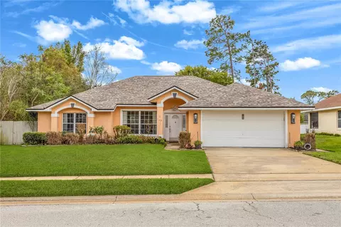105 Breezewood Dr, Debary, FL 32713