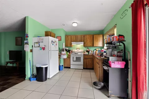 Kitchen - 8779 SE 89th Pl, Ocala, FL 34472 photo 1 of 3