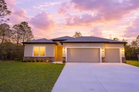 87 Vinca St, Homosassa, FL 34446
