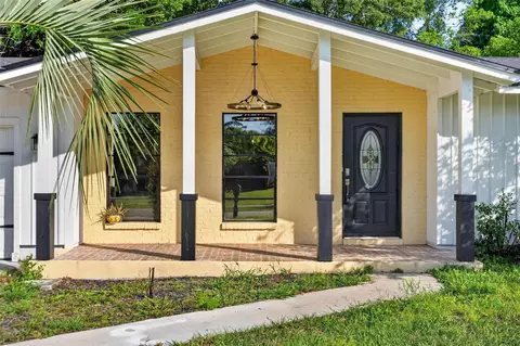 2039 Jefferson Ave, Deltona, FL 32738