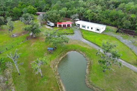 2269 Mullet Lake Park Rd, Geneva, FL 32732