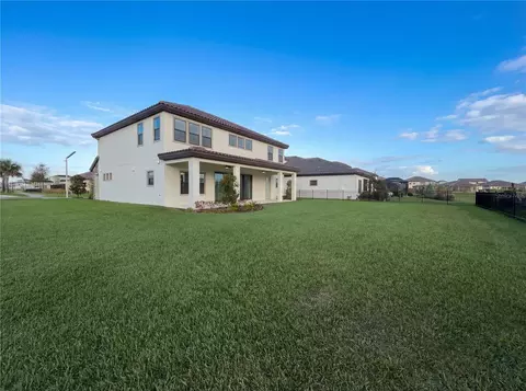 Exterior - 11277 Rustic Timber Loop, San Antonio, FL 33576 photo 4 of 9