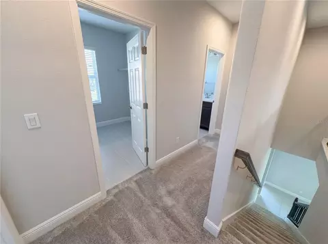 Entry Way - 11277 Rustic Timber Loop, San Antonio, FL 33576 photo 8 of 10