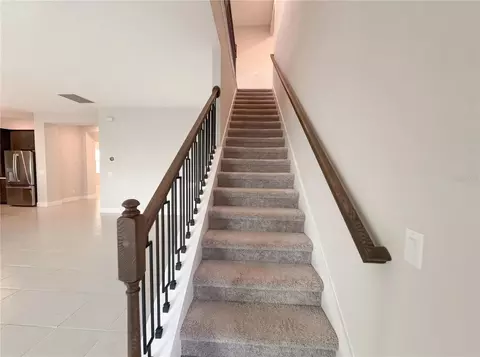 Entry Way - 11277 Rustic Timber Loop, San Antonio, FL 33576 photo 3 of 10