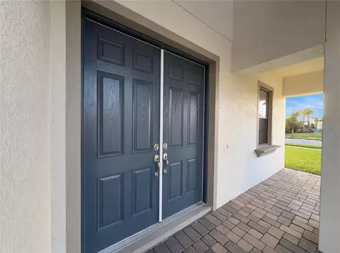 Entry Way - 11277 Rustic Timber Loop, San Antonio, FL 33576 photo 5 of 10