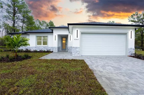 41810 Mango St, Eustis, FL 32736
