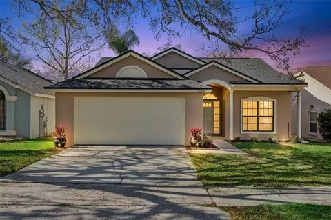 1046 Whittier Cir, Oviedo, FL 32765