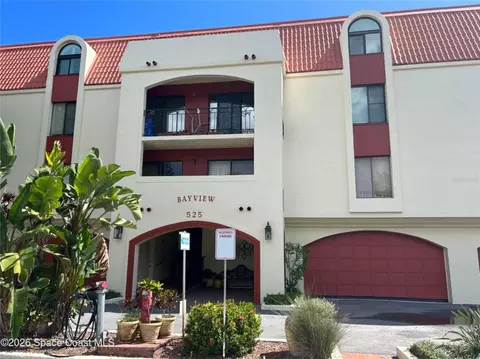 525 Indian River Ave #303, Titusville, FL 32796