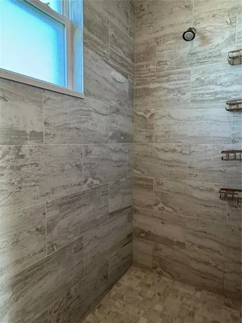 Bath - 4155 Albritton Rd, Saint Cloud, FL 34772 photo 4 of 5