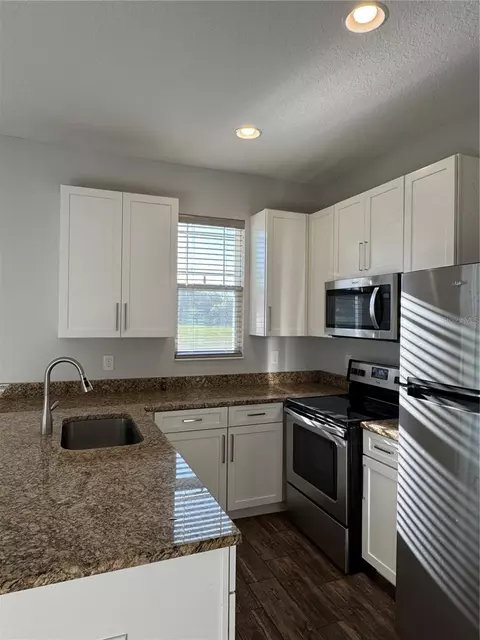 Kitchen - 4155 Albritton Rd, Saint Cloud, FL 34772 photo 7 of 9