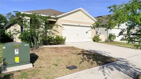 2816 Swooping Sparrow Dr, Saint Cloud, FL 34773 photo 9