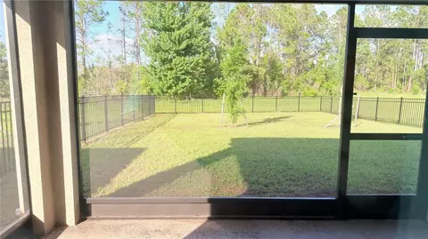 2816 Swooping Sparrow Dr, Saint Cloud, FL 34773 photo 2