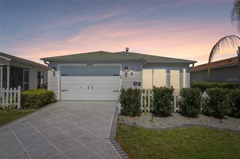 1609 Gibbes Way, The Villages, FL 32162