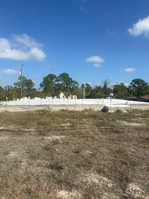 3 Taffrail Ln, Placida, FL 33946 photo 2