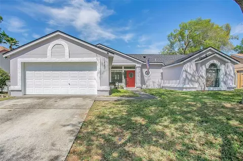 1223 Lacey Oak Dr, Apopka, FL 32703