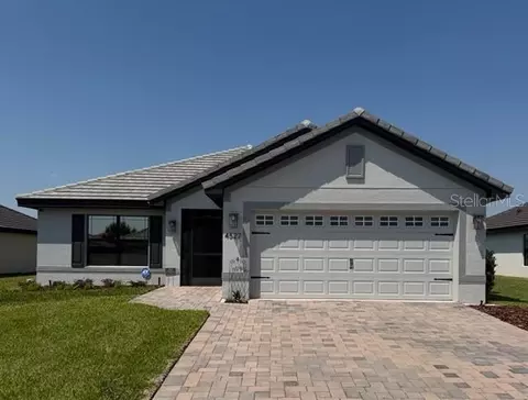 4527 Grandview Glen Dr, Auburndale, FL 33823