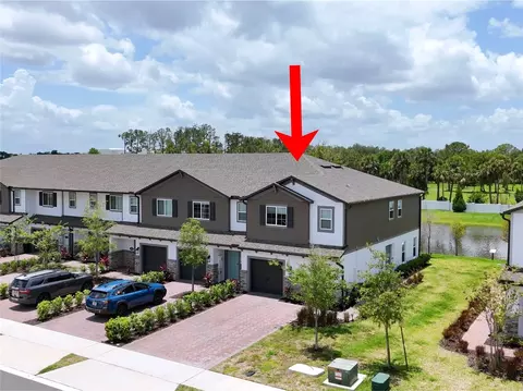 378 Cape Honeysuckle Pl, Sanford, FL 32771