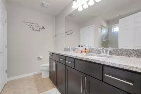 Bath - 1626 Regal River Cir, Ocoee, FL 34761 photo 2 of 2