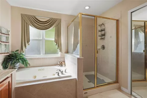 Bath - 2714 Plumberry Ave, Ocoee, FL 34761 photo 1 of 8