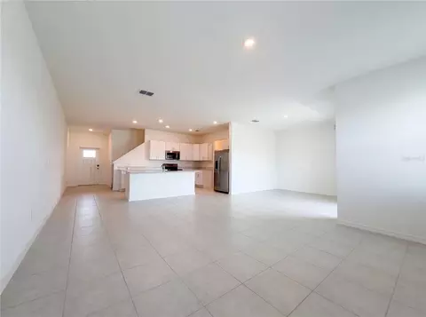 Living - 9423 Gulf Shore Ter, Parrish, FL 34219 photo 4 of 5