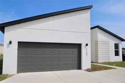 2207 Rio Grande Canyon Loop, Kissimmee, FL 34759
