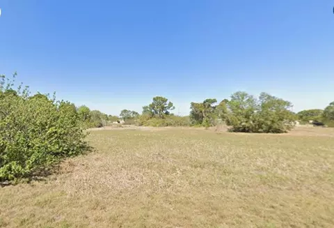236 Starlight Ave, Lake Placid, FL 33852