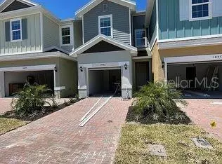 34224 Rogallo Ln, Wesley Chapel, FL 33545