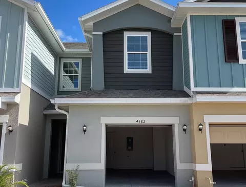 4382 Sailplane Ct, Wesley Chapel, FL 33545