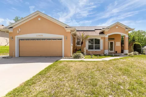 13409 Via Roma Cir, Clermont, FL 34711