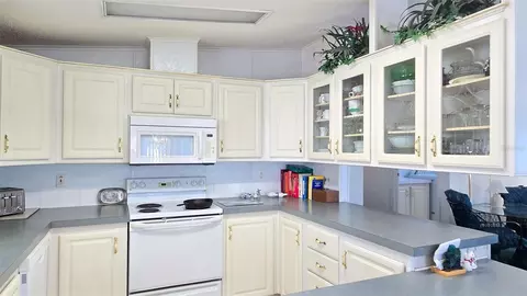 306 Buttonwood Ct, Cocoa, FL 32926 photo 9