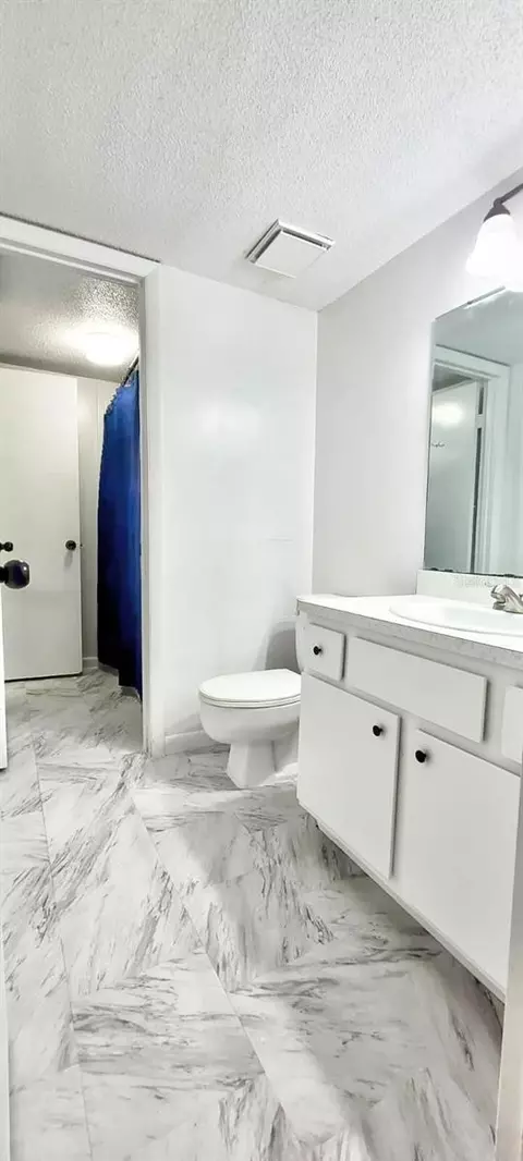 Bath - 545 Fairways Dr #A, Ocala, FL 34472 photo 1 of 3