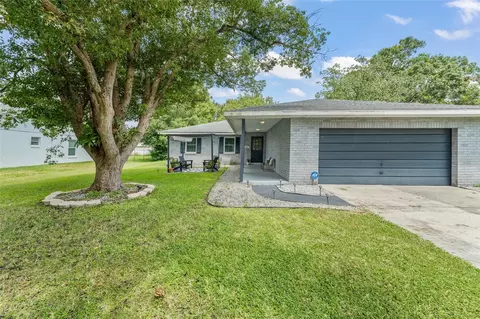 Exterior - 429 Virginia Ave, Saint Cloud, FL 34769 photo 8 of 12