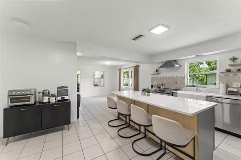 Kitchen - 429 Virginia Ave, Saint Cloud, FL 34769 photo 2 of 6