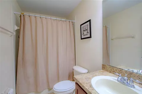Bath - 10917 Brickside Ct, Riverview, FL 33579 photo 2 of 2