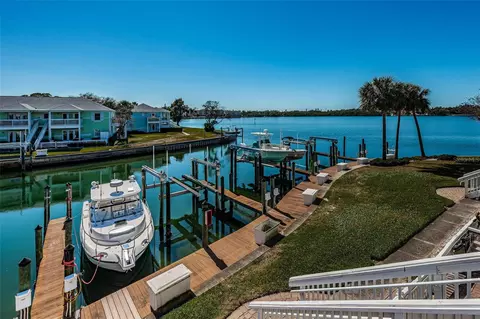 5011 Starfish Dr SE #C, Saint Petersburg, FL 33705