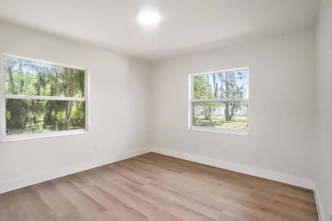 Bedroom - 14050 Blackjack Rd, Dover, FL 33527 photo 6 of 6