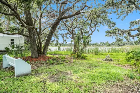 Exterior - 14050 Blackjack Rd, Dover, FL 33527 photo 4 of 6