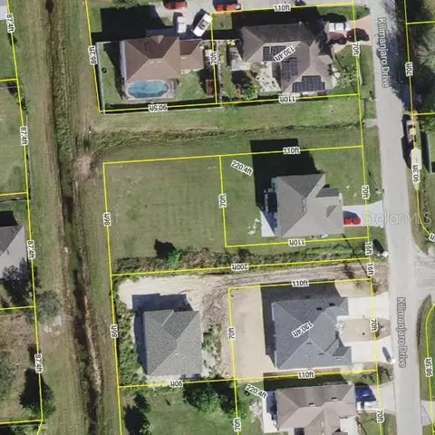 546 Kilimanjaro Dr, Kissimmee, FL 34758