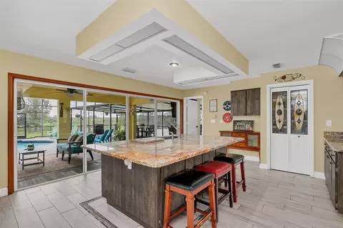 Kitchen - 4750 Rummell Rd, Saint Cloud, FL 34771 photo 3 of 8