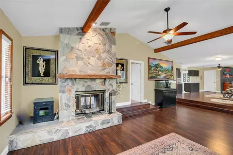 Living - 4750 Rummell Rd, Saint Cloud, FL 34771 photo 2 of 4