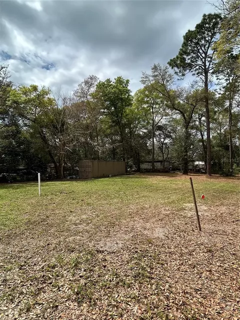 4 Th St, Altoona, FL 32702