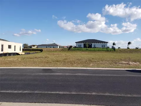 412 Adams View Ln, Auburndale, FL 33823