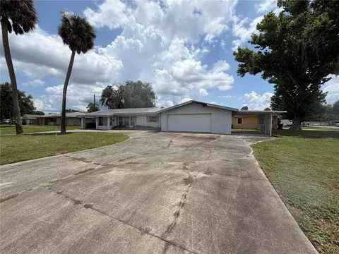 1508 Orange Ave, Tavares, FL 32778