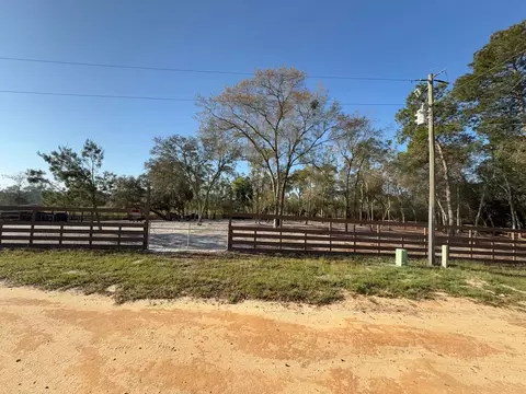 3 Rd Ave, Deland, FL 32720
