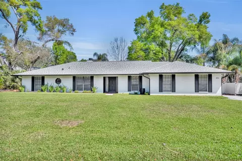 853 Pine Shadow Dr, Apopka, FL 32712